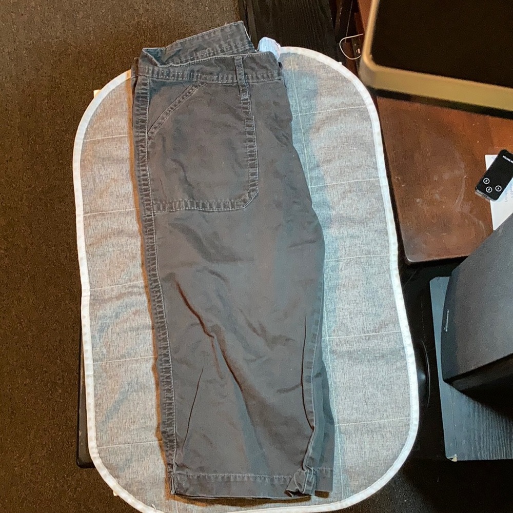 No Boundaries Black Jean Capris Size‎ 7